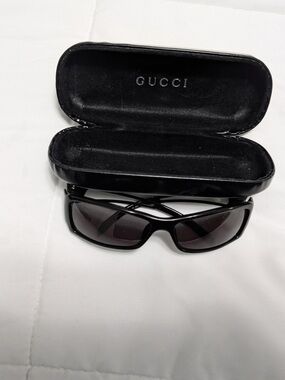 Gucci Black Men's Sunglasses with Black Branded Case